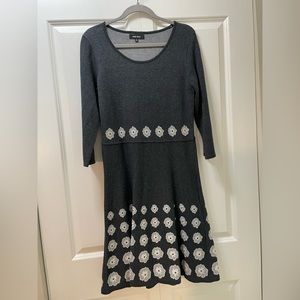 Nine West Medium Cotton Blend Knit Grey Sweater Dress with Silver Floral Pattern